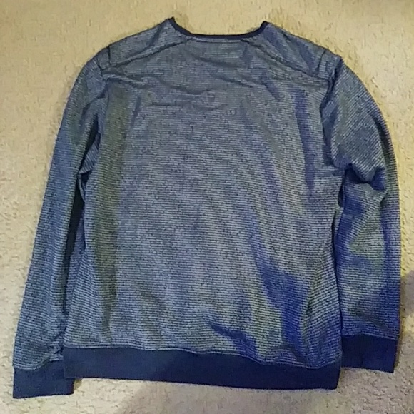 Calvin Klein long sleeve shirt - Picture 3 of 3
